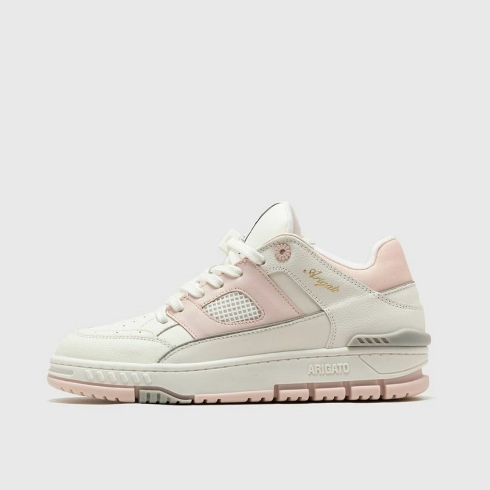 Axel Arigato Area Sneakers in Pink & White. Size 7.5